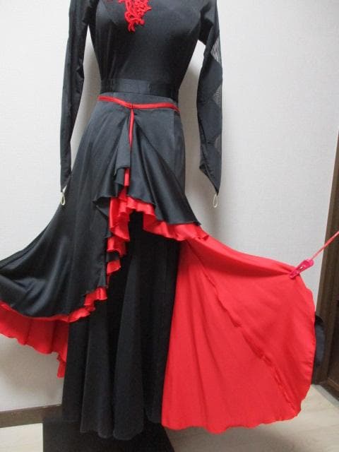 社交ダンス PastTimeパスタイム　赤と黒★3点セットアップ　パソにぴったり