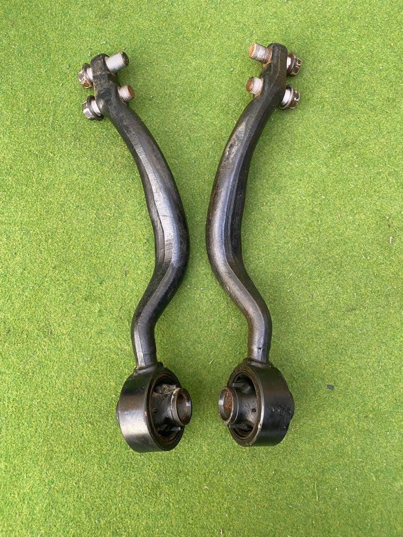 トヨタ　17クラウンJZS171 アスリートV ターボ　 純正　テンションロッド