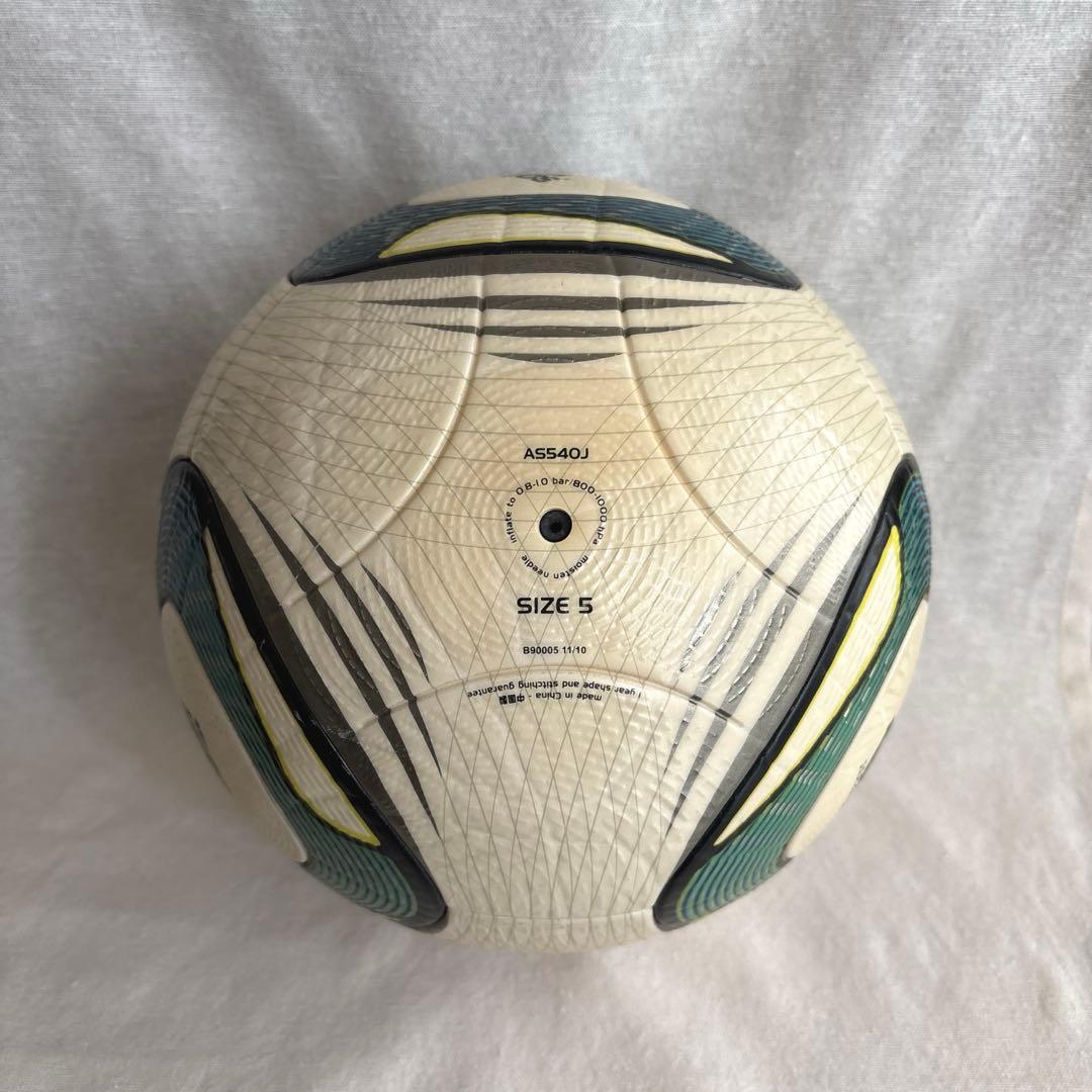 未使用品 アディダス サッカーボール 5号球 スピードセル