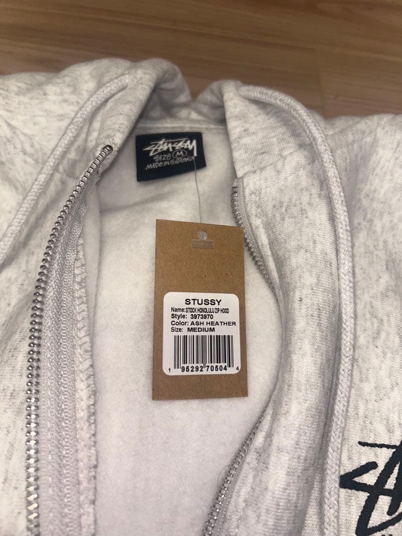 ステューシージップアップホノルル限定