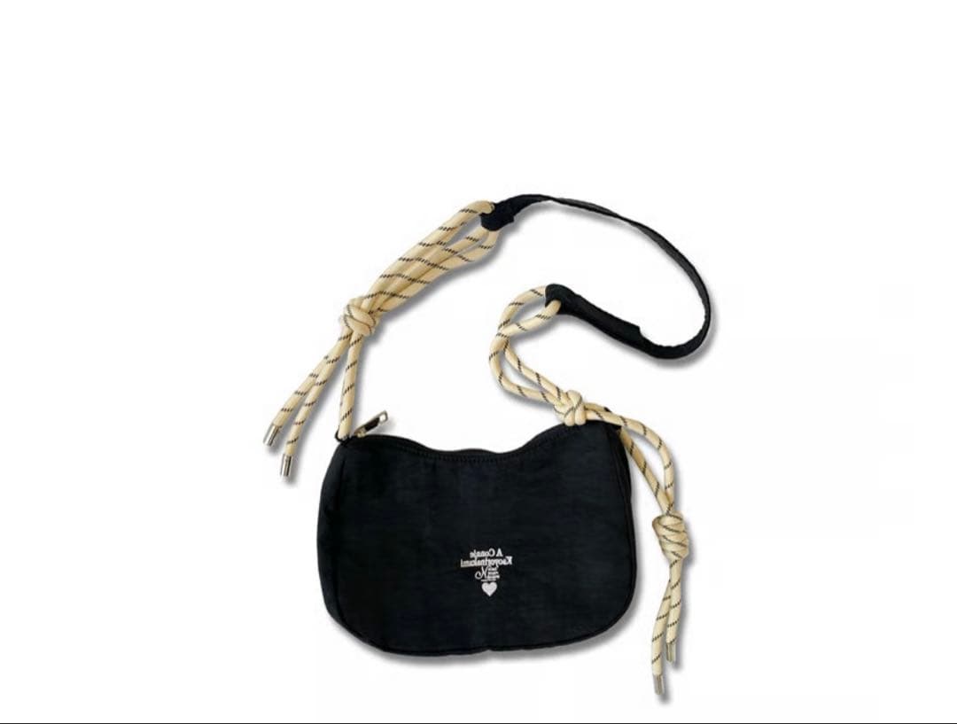 kaoyorinakami カオヨリナカミ ロープショルダーバッグ