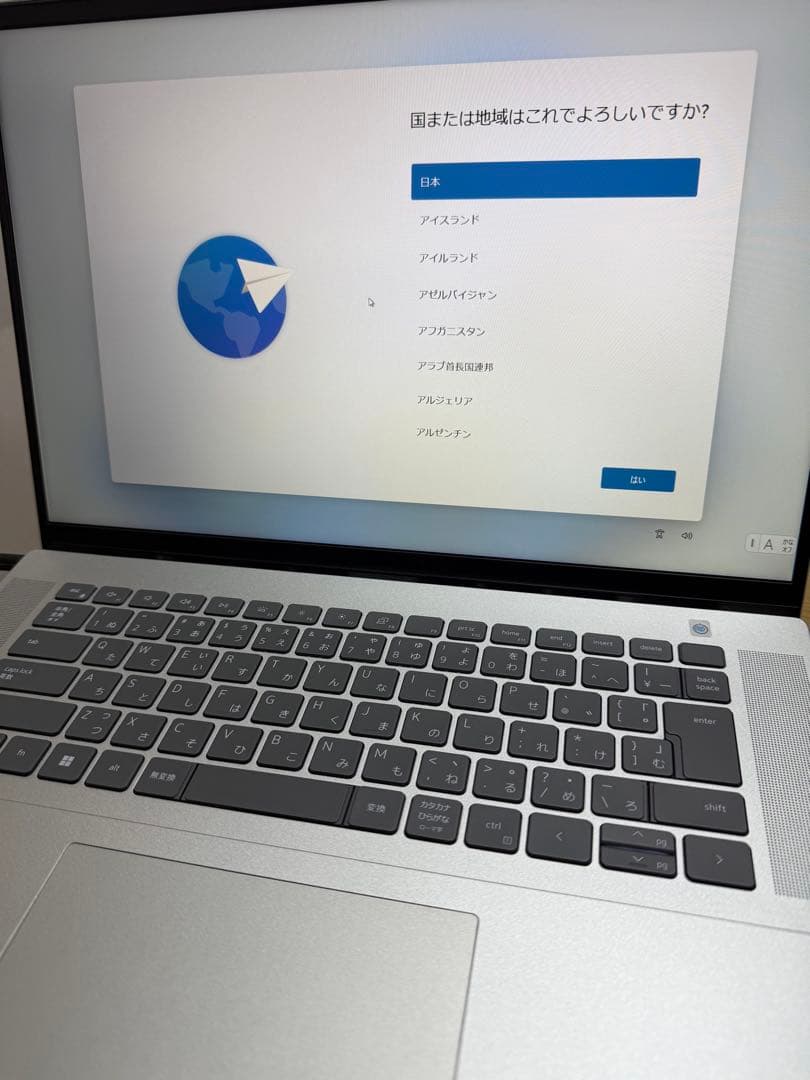 【ほぼ未使用美品】 Dell Inspiron16(5620) 1TB