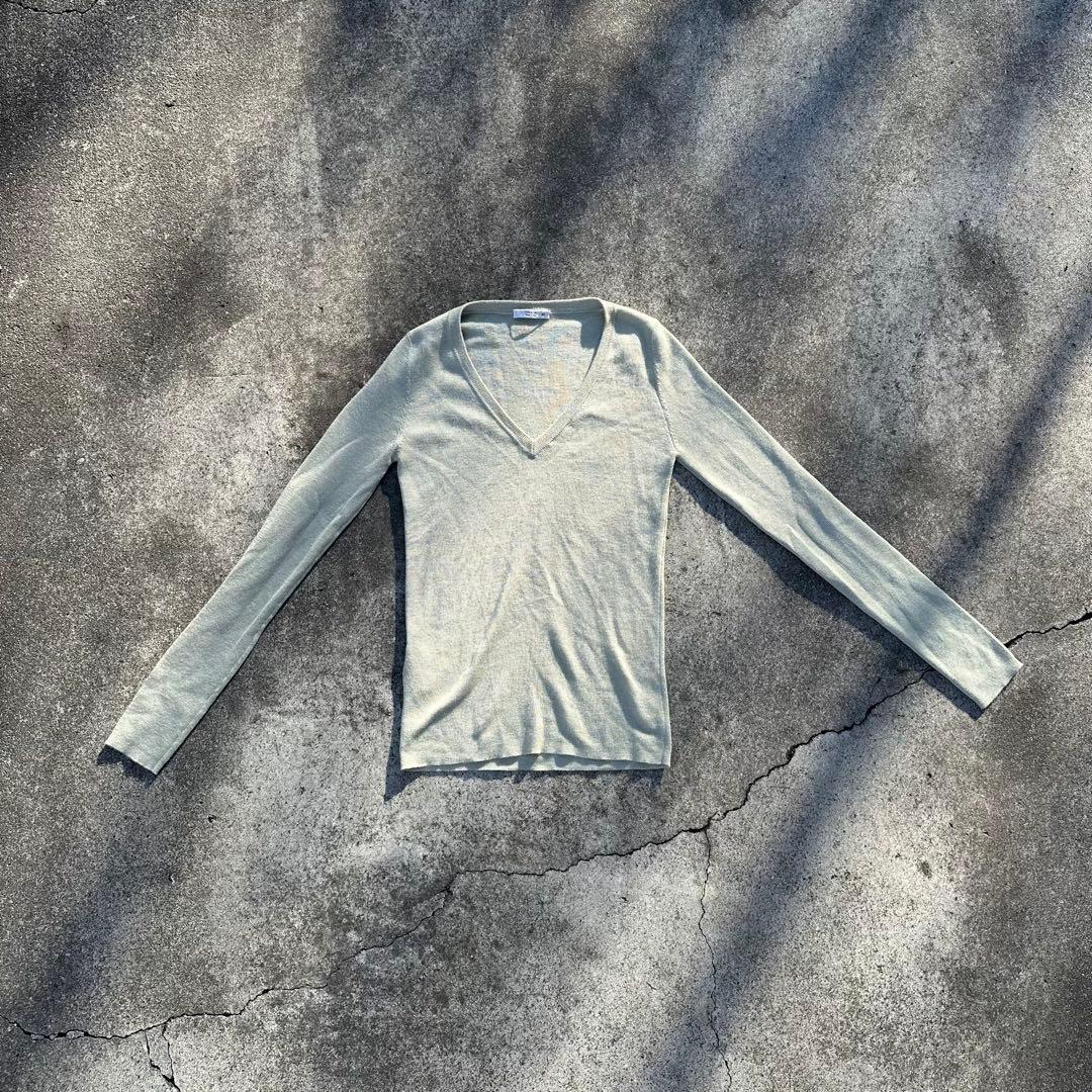 PRADA カシミヤシルク混Vネックニット 40