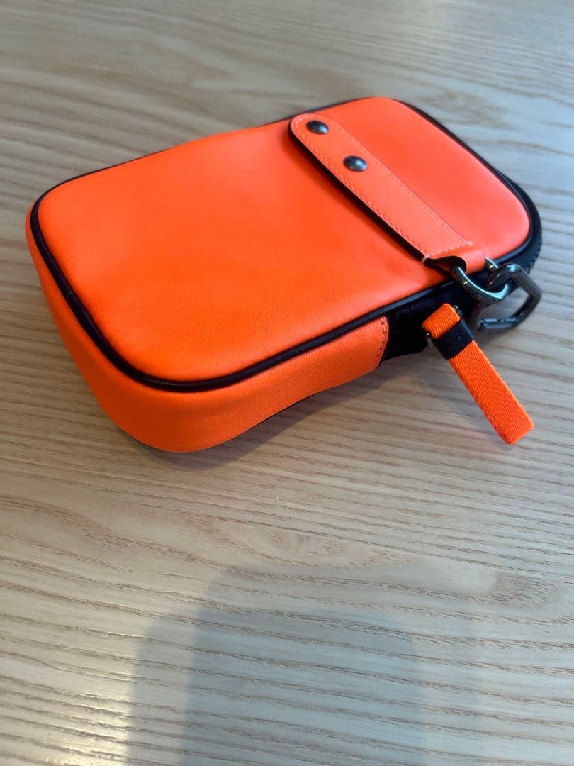【新品】COACH ポーチ メンズ 小物入れ オレンジ