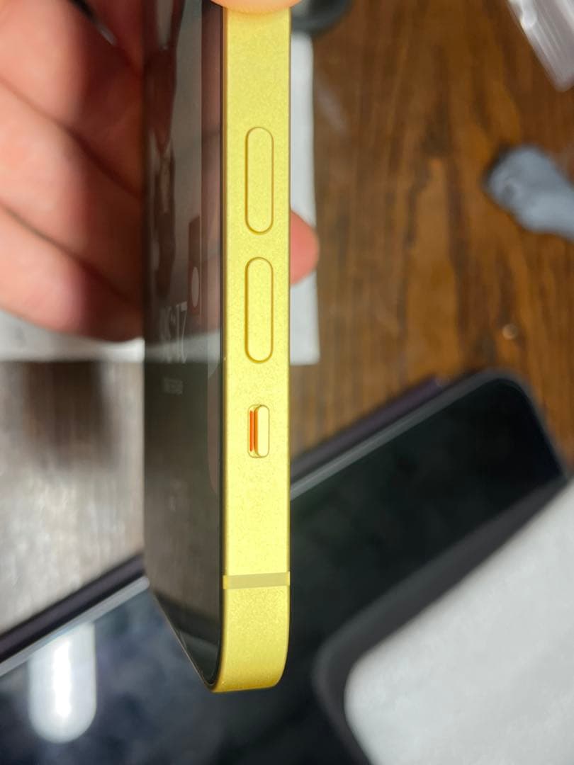 iPhone 14 128GB イエロー　美品