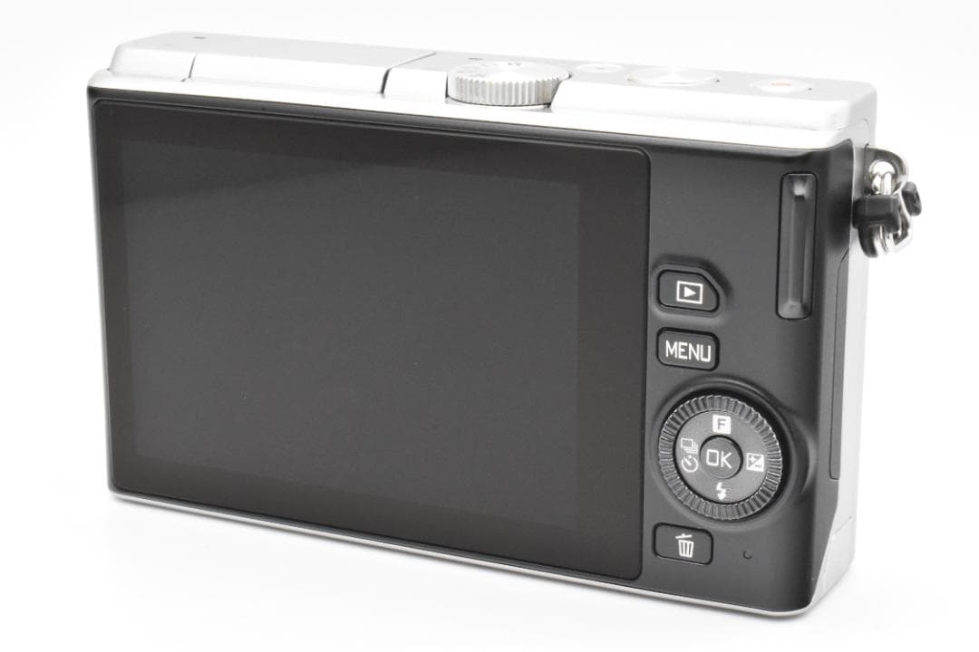 Nikon 1 J4 ボディ シルバー