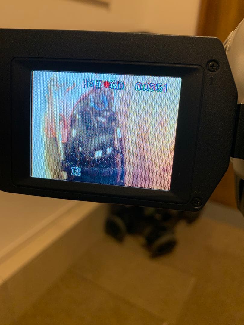 ビデオカメラ Sony Handycam video Hi8 240x CCD-Trv106