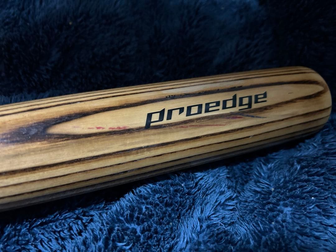 NPBマーク入りSSK proedge 木製バット