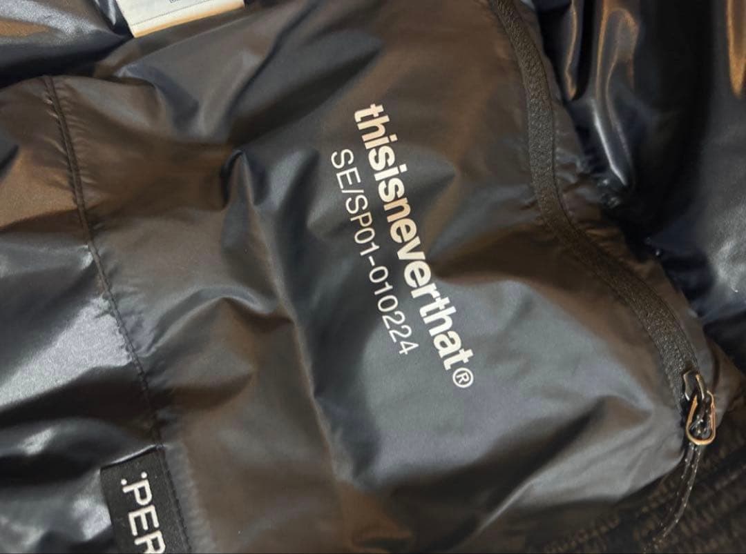 thisisneverthat ダウンジャケット ブラック