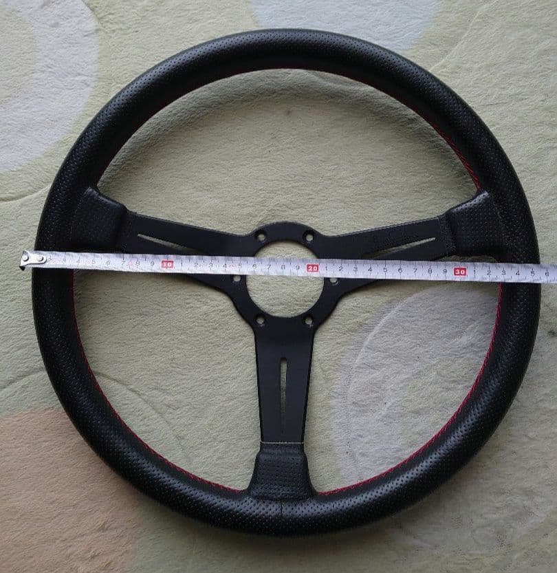 NARDIスポーツ36 Φブラック パンチングレザーレッドステッチ