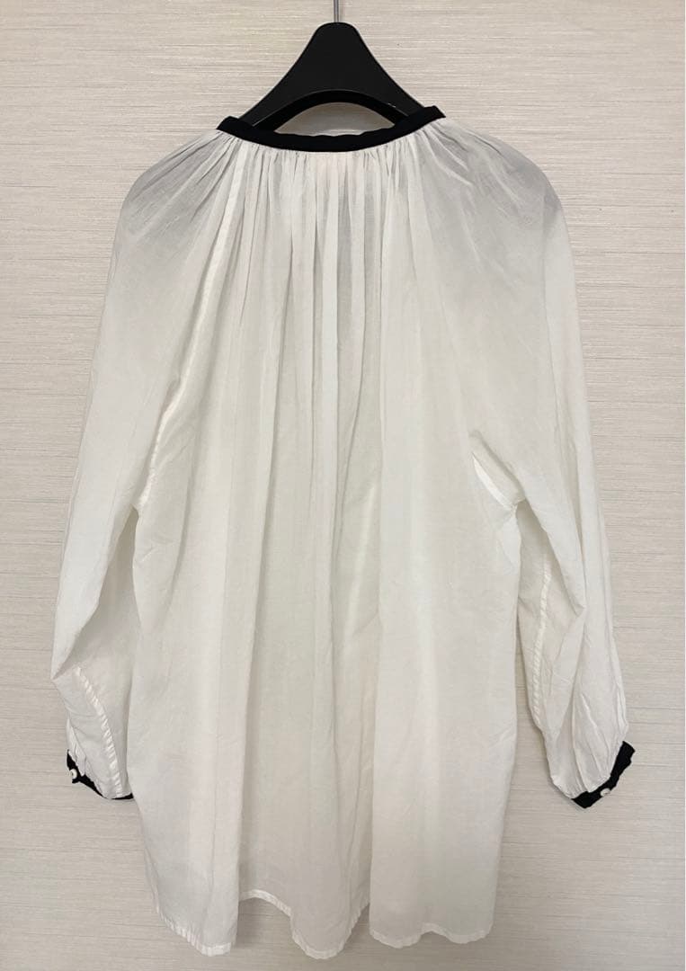 【専用】ラフアトゥール　Roughatour ギャザースモックブラウス