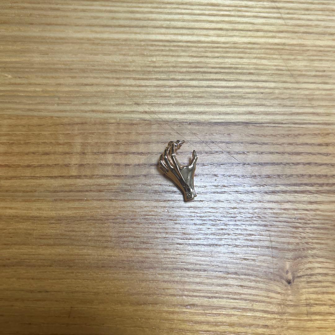 ha|za|ma 惹きずりこまれる運命のピアス ゴールド