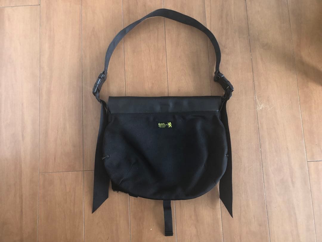 ランボー　BALLISTICS バリスティクス　ショルダーバック