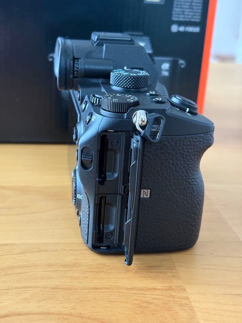 SONY α7Ⅲ ボディ ILCE-7M3 美品 【シャッター数8300回】