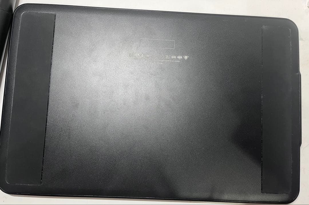 Artist 12 Pro 液タブ