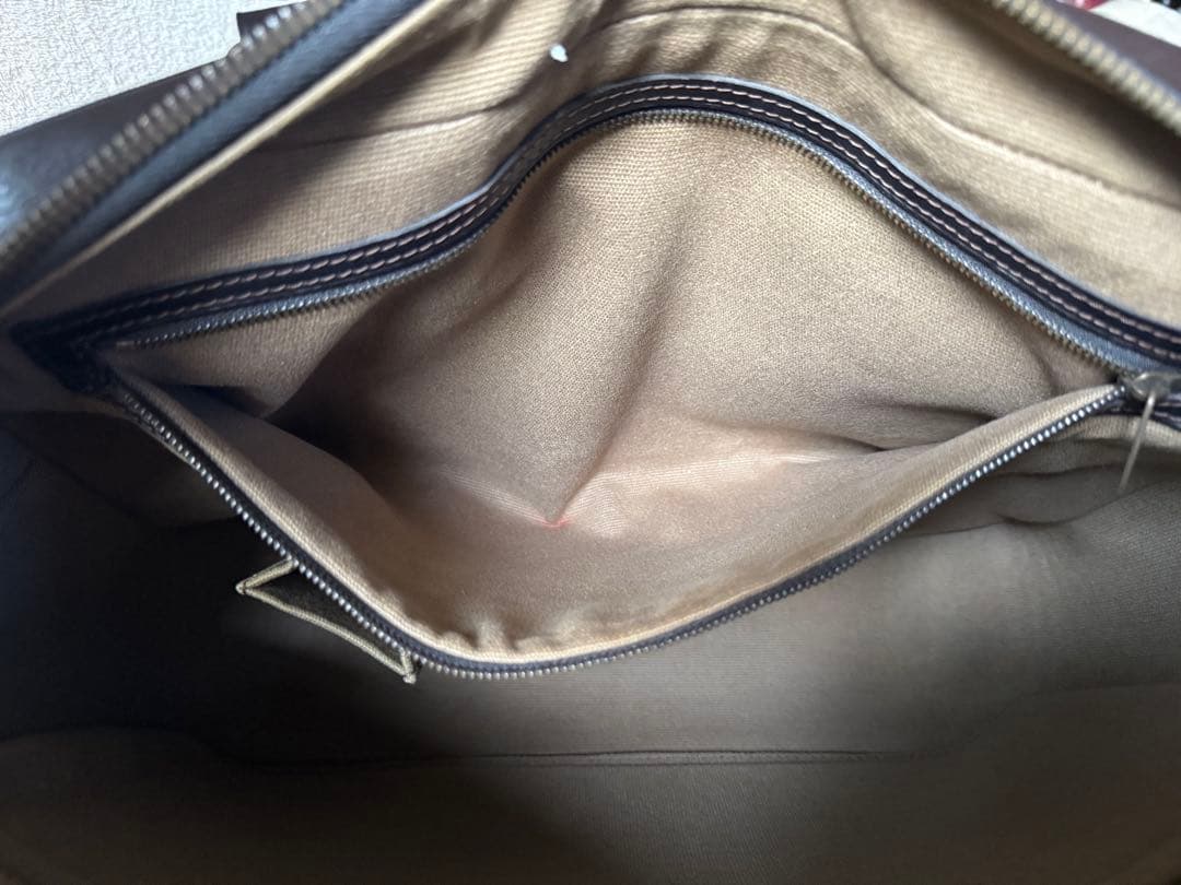 25日まで最終値下げ　ヴィトン 生産終了希少　ブリーフケース　ユタ