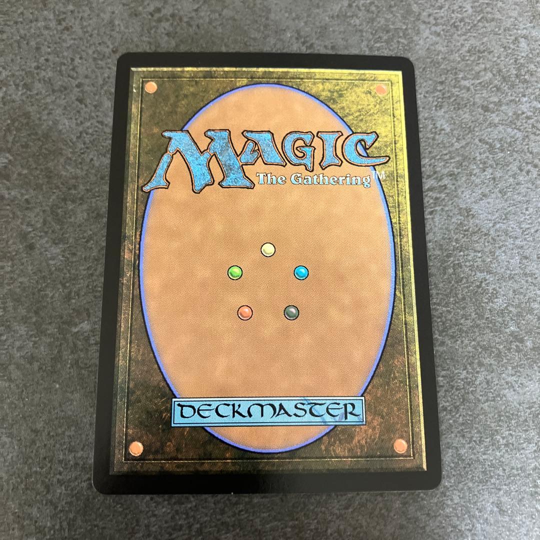 スピラの希望、ユウナ　サージfoil ボーダーレス　1枚　日本語　MTG