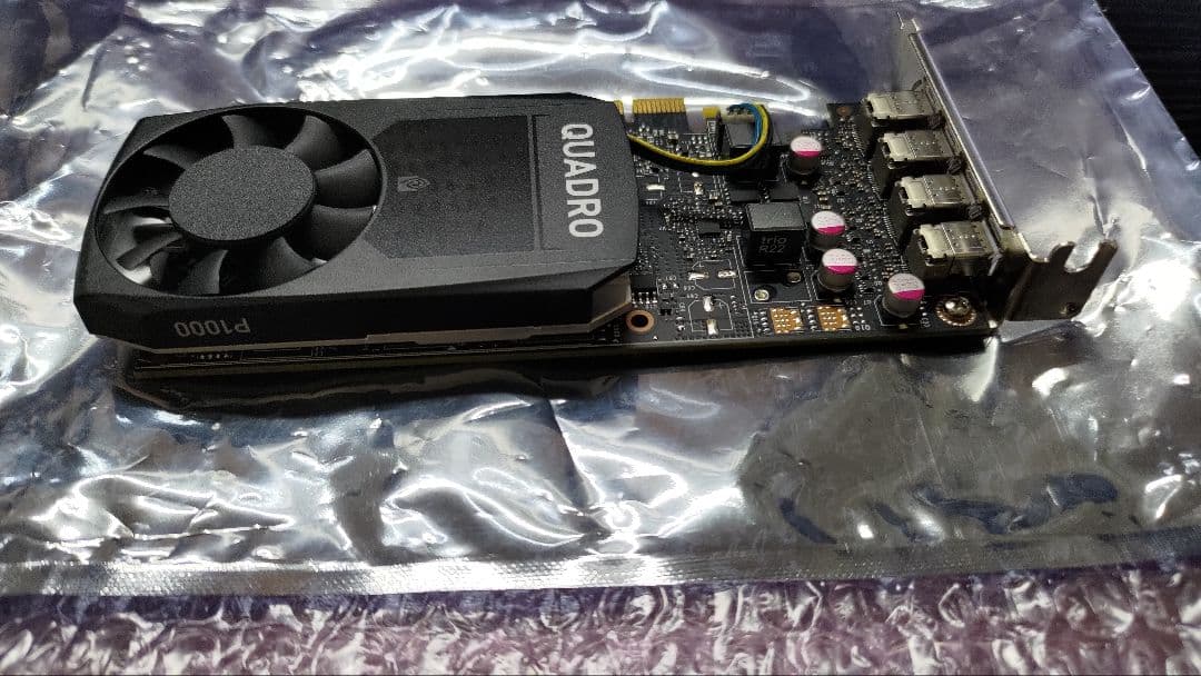 NVIDIA quadro p1000　グラボ