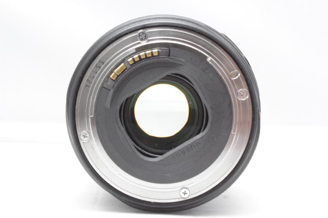 Canon EF 24-105mm f4 L IS USM　Lレンズ