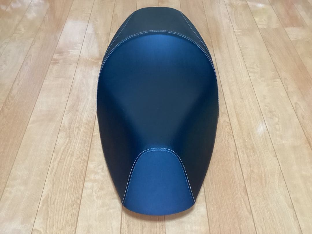 トリシティ155　SG81J（2023年）純正シート