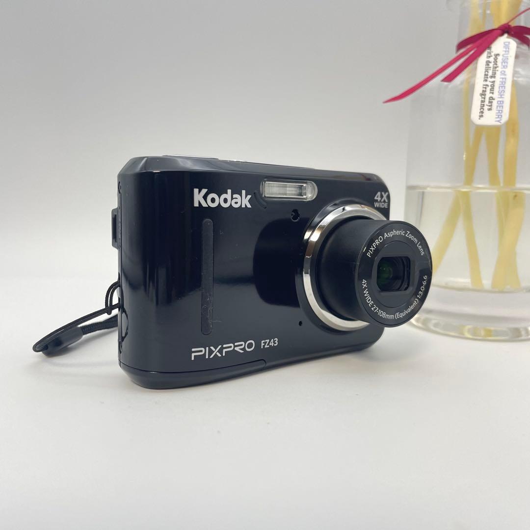 美品✨Kodak PIXPRO FZ43✨動作確認済 スマホ転送OK 単三電池♪