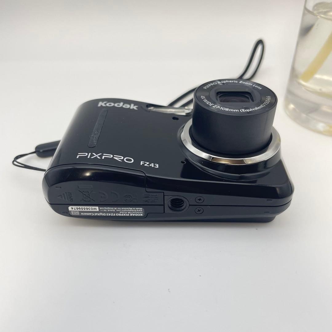 美品✨Kodak PIXPRO FZ43✨動作確認済 スマホ転送OK 単三電池♪