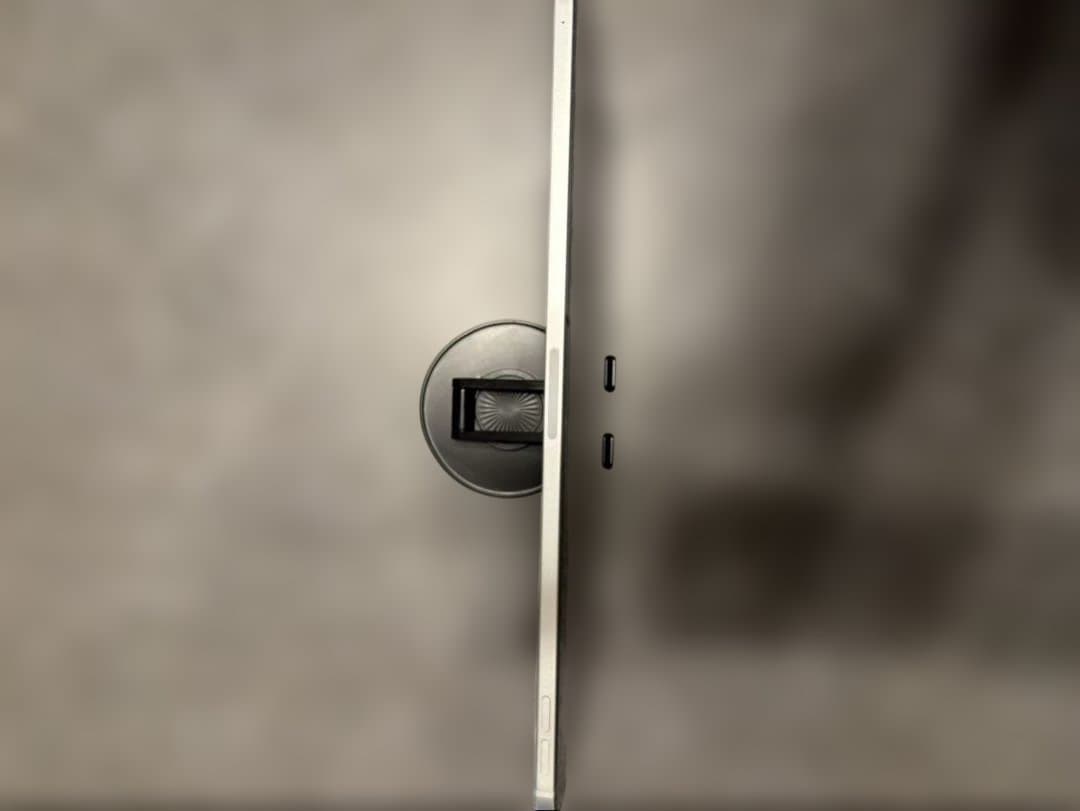 iPad Pro 11インチ　M5 (2025) Wi-Fi 256GB 美品