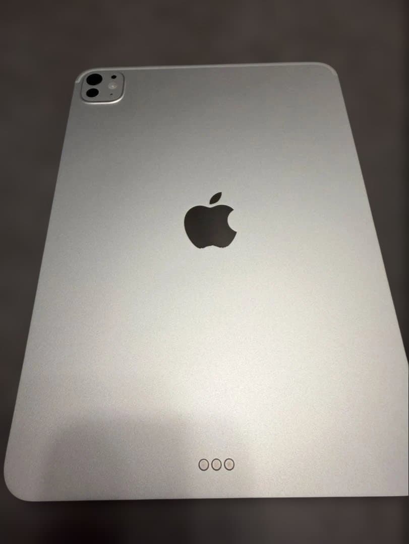 iPad Pro 11インチ　M5 (2025) Wi-Fi 256GB 美品