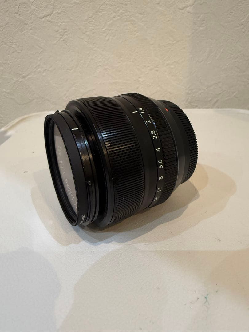 【美品】Fujifilm XF35mmF1.4 R 単焦点レンズ　フィルター付き