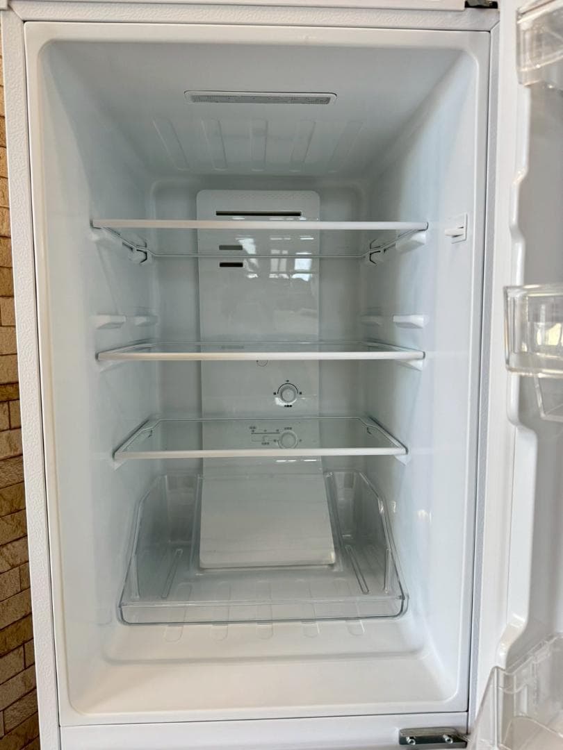 大阪送料無料★3か月保障付き★冷蔵庫★2022年★YRZ-F15J★IR-369