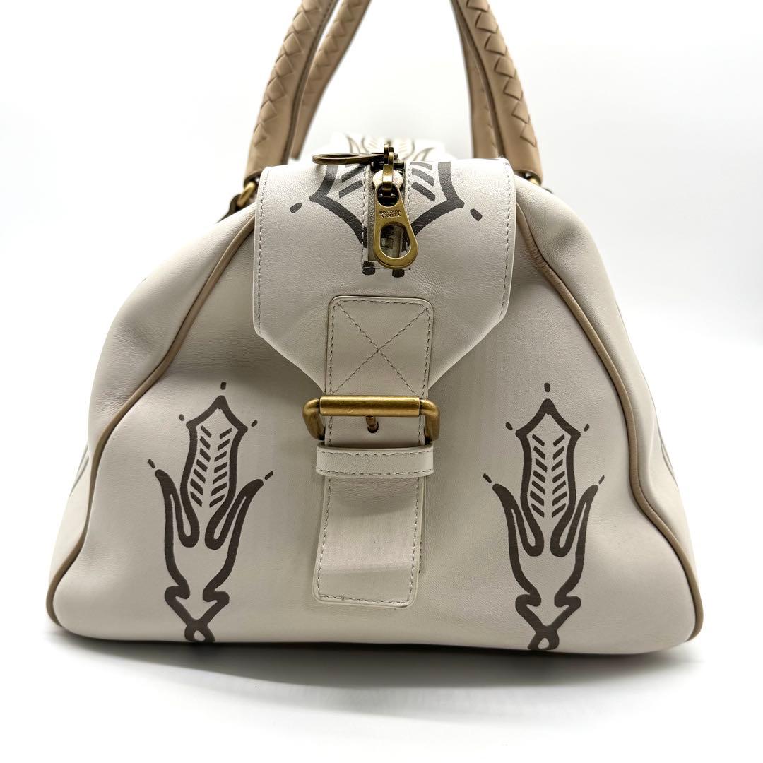 ボッテガヴェネタ レザー ボストンバッグ イントレチャート 鍵 クロシェット