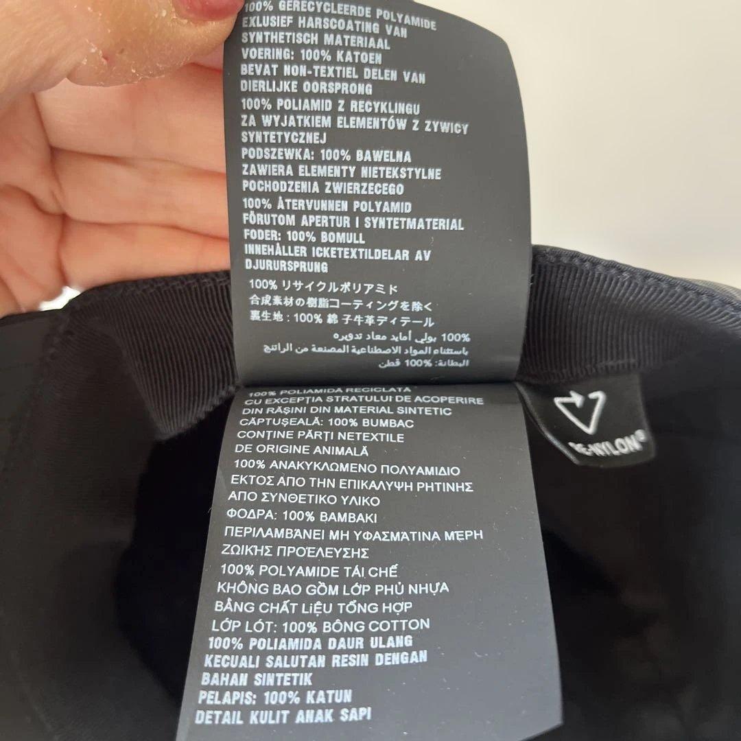 【美品】PRADA プラダ Re-Nylon ベースボールキャップ ブラック