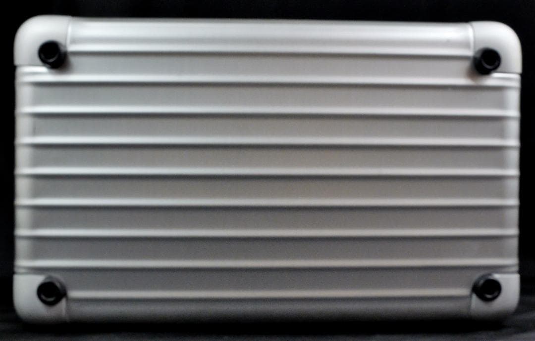 リモワ 946.38『OPAL』アルミ・ビューティケース 17L （美品）鍵付き