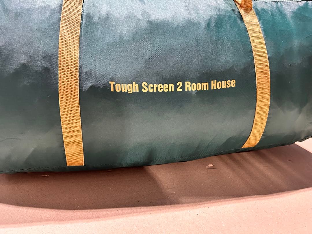 美品！Coleman タフスクリーン2ルームハウス　エリステ付き