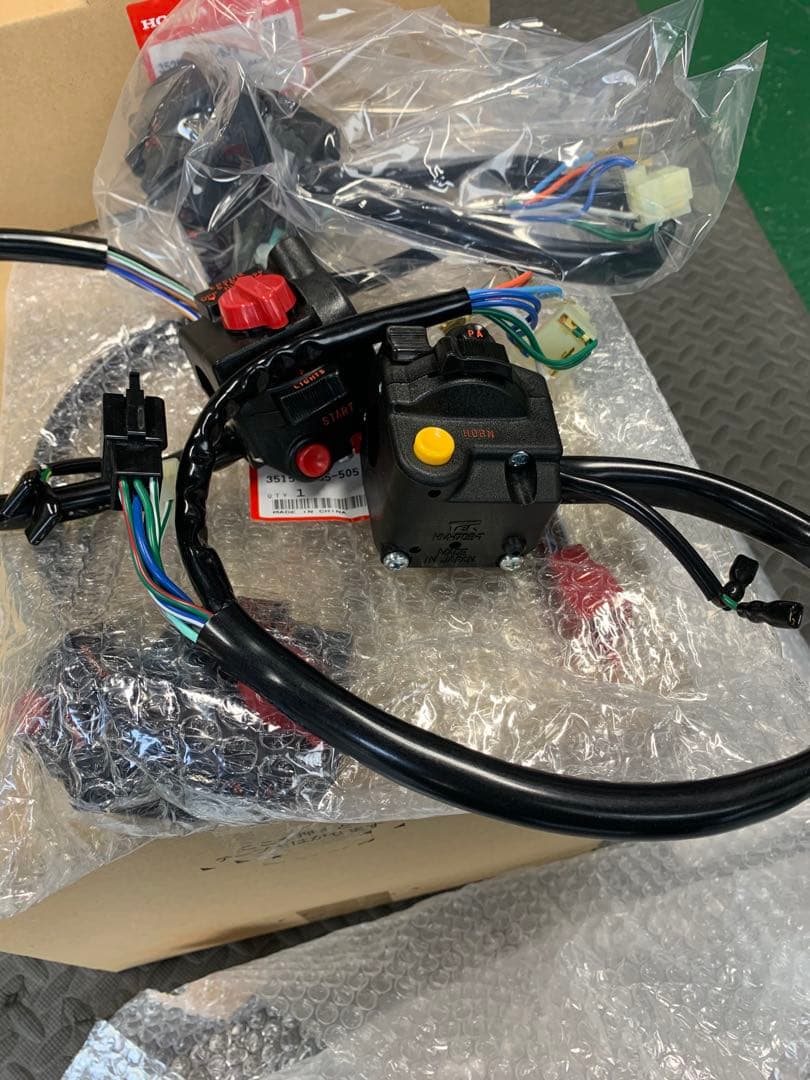 CBX400F スイッチボックス 左右 セット CBX550F CBX スイッチ