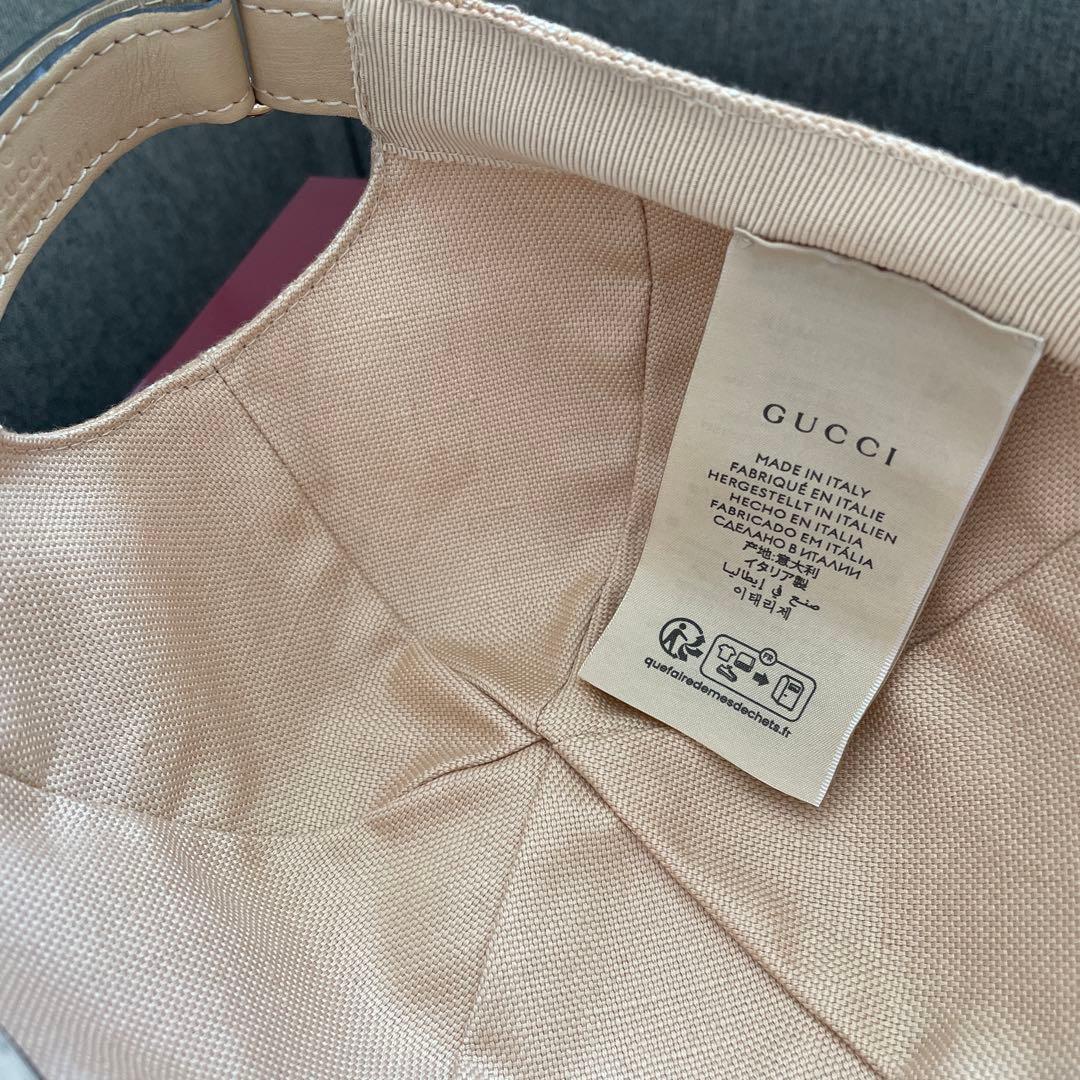 GUCCI ベースボールキャップ　ベージュ　グッチ