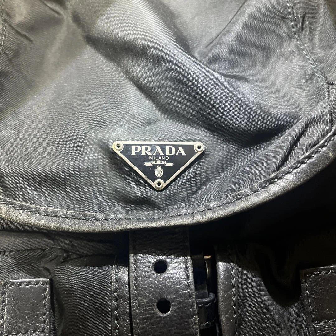 プラダ ブラックナイロンバックパック