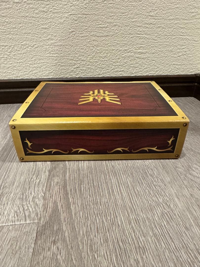 ドラクエ　docomo SH-01F DRAGON QUEST SH-01F