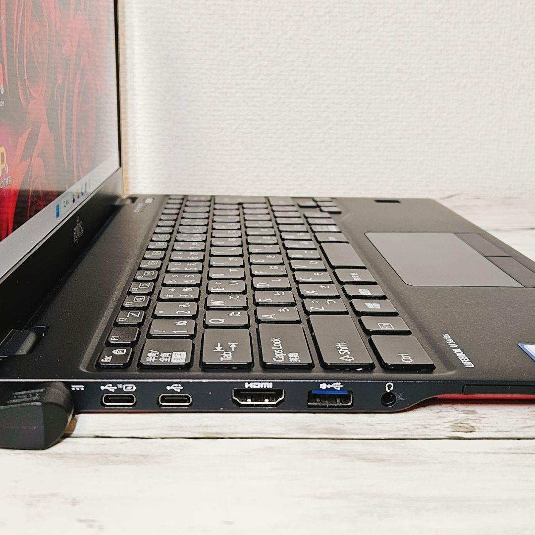 普段使いに♪ 第8世代 Core i5 コンパクト ノートPC 薄型軽量 SSD