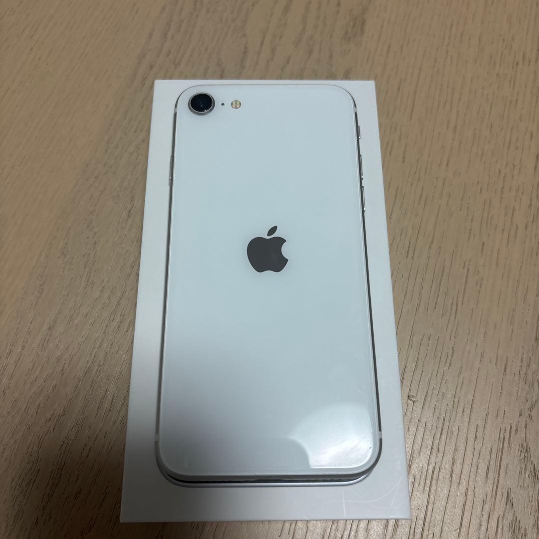 Apple iPhone SE第2世代本体 ホワイト