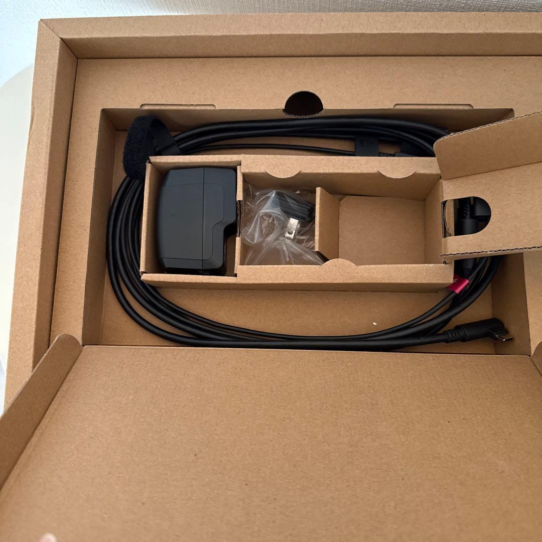 液タブ・ペンタブ Wacom one Creative Pen Display