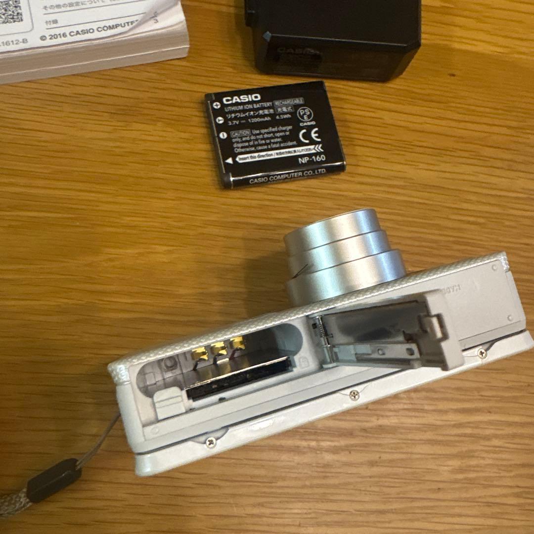 ★ジャンク特価★ カシオ CASIO EXILIM EX-ZR70