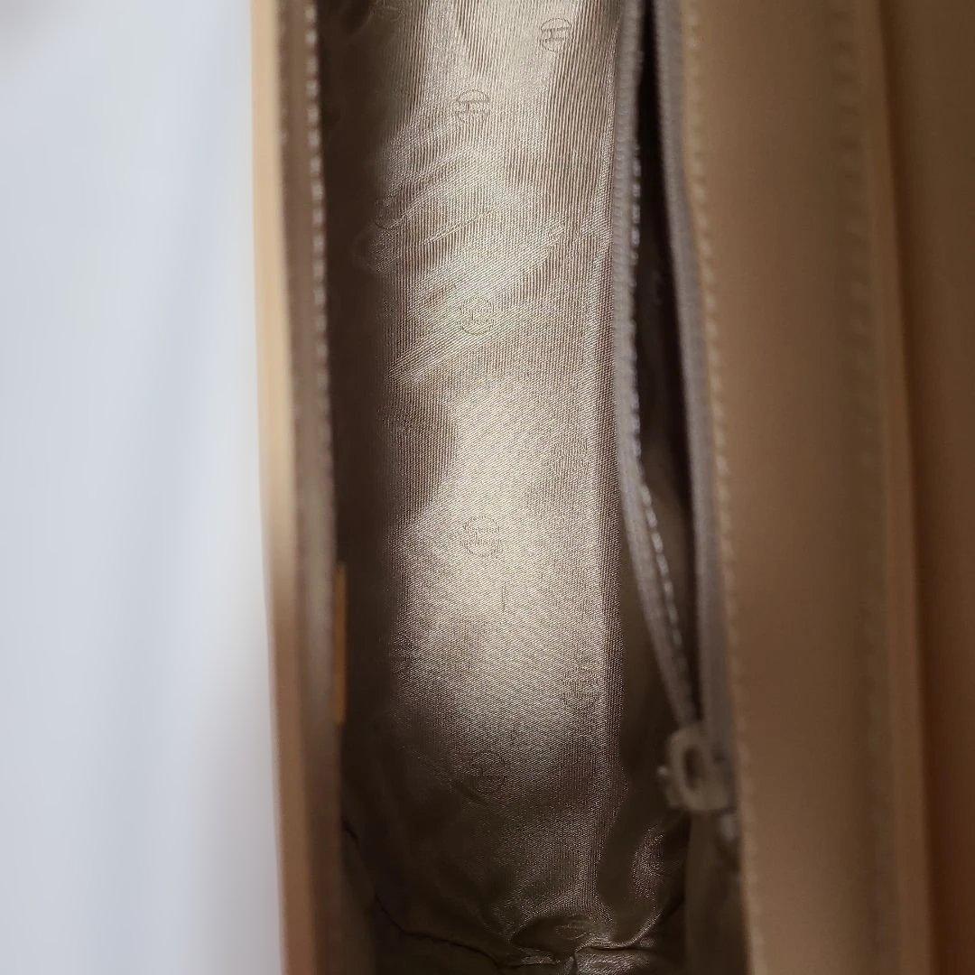 R*n様 濱野ハマノ　フォーマルバッグ　ベージュ 未使用級