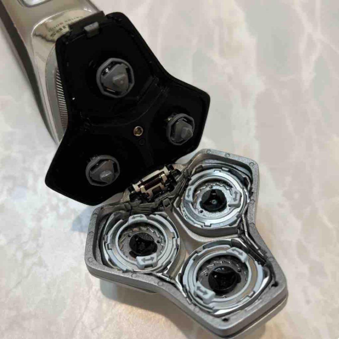 【美品】PHILIPS 9000シリーズ S9985/50電気シェーバー 本体