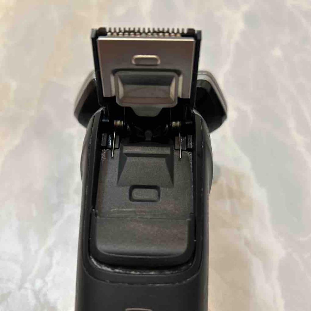 【美品】PHILIPS 9000シリーズ S9985/50電気シェーバー 本体