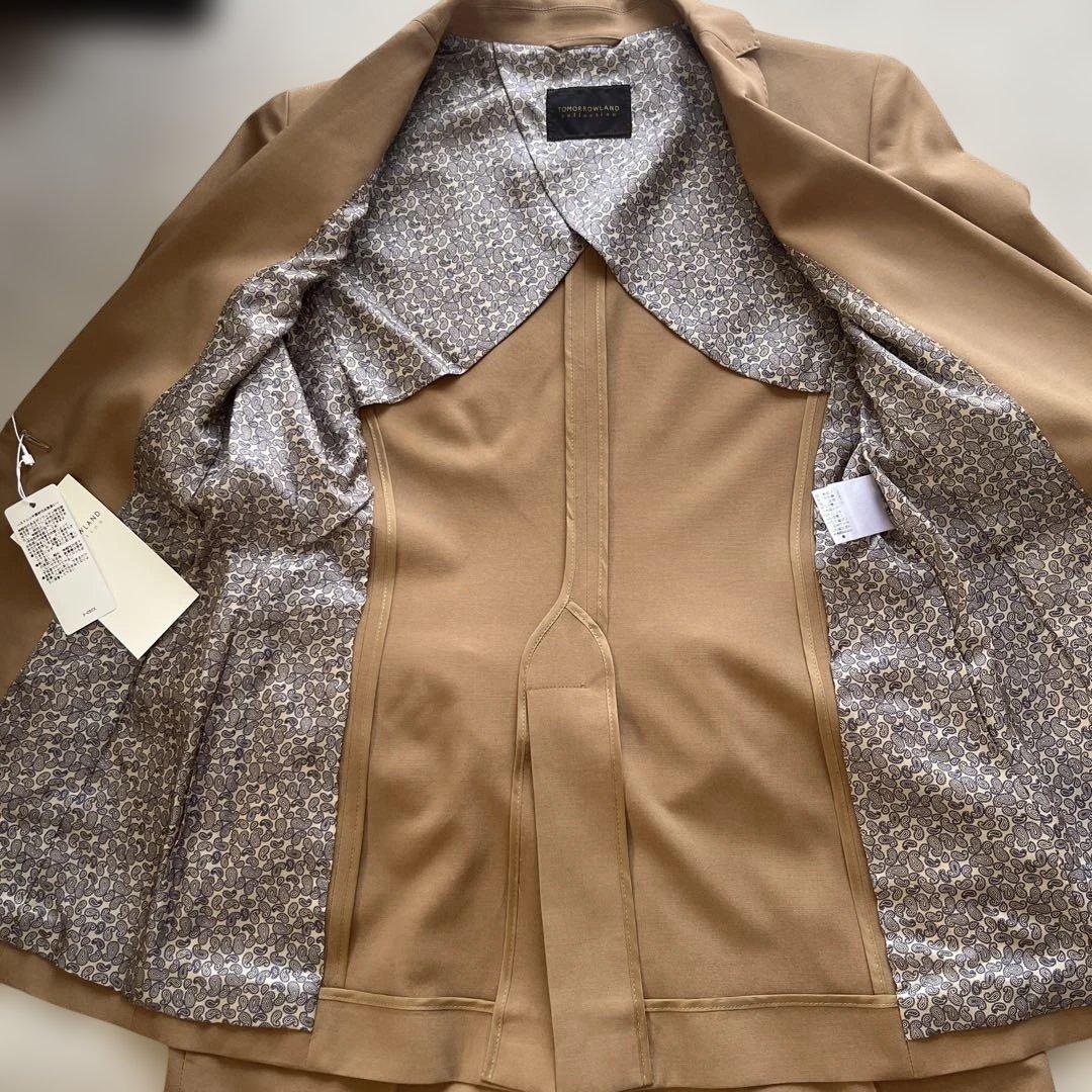 【新品タグ付】TOMORROWLAND スーツ/セットアップ/ベージュ/M