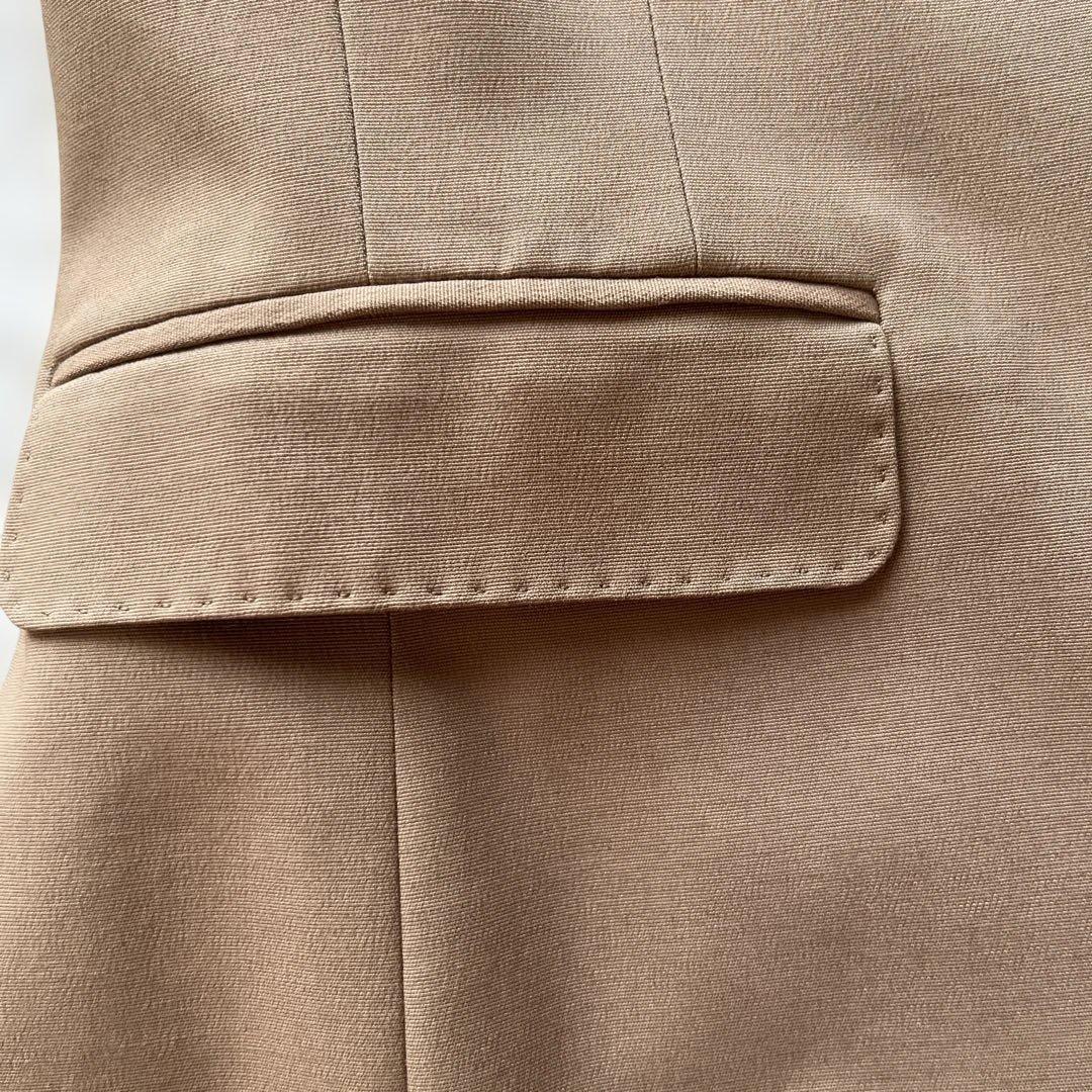 【新品タグ付】TOMORROWLAND スーツ/セットアップ/ベージュ/M