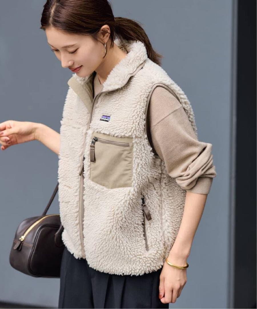 Patagonia フレームワーク　ベスト　新品