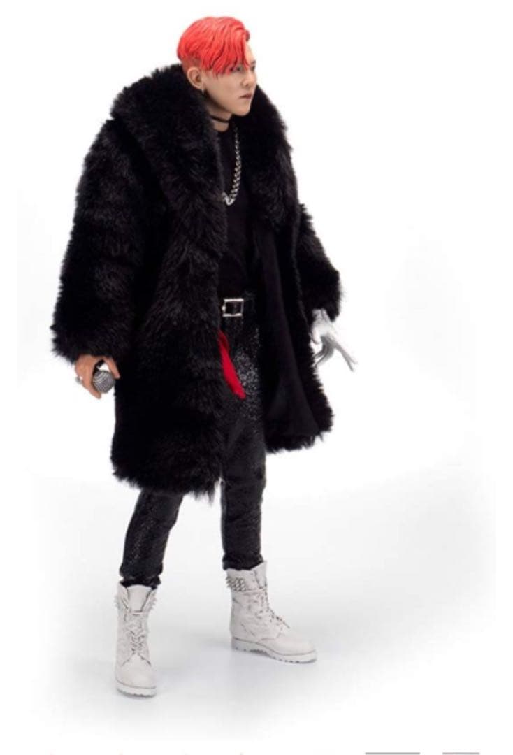 YG ジヨン 限定フィギュア