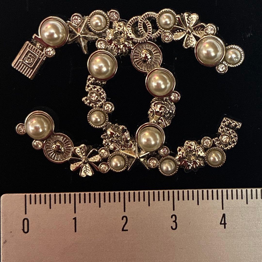 未使用　シャネル　CHANEL ヴィンテージ　ブローチ　シルバー